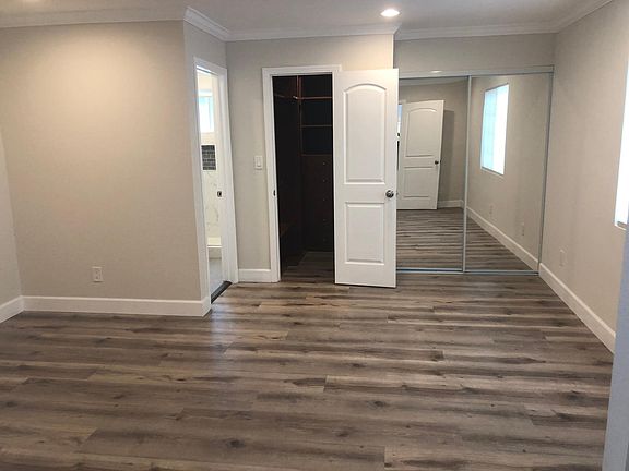 3rd image of 23916 Los Rosas St