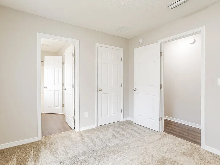 1399 Guardian Dr — Photo 12