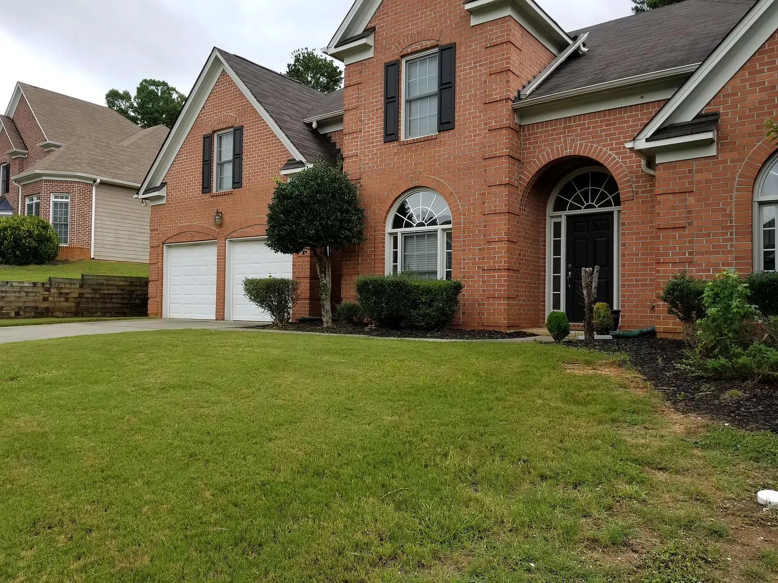 Lake Forest Dr, Newnan — Photo 2