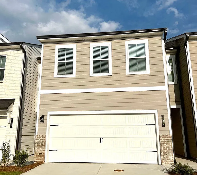 122 Founders Dr #42