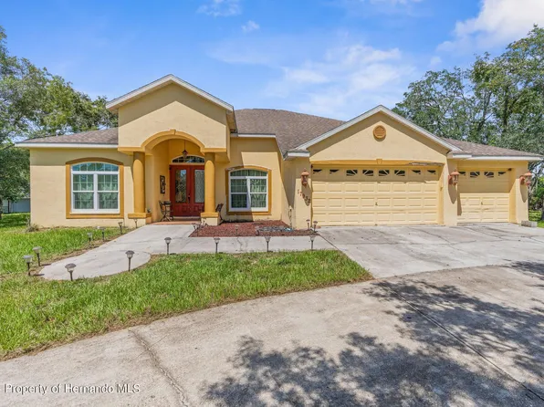 17932 Monteverde Dr, Spring Hill, FL 34610