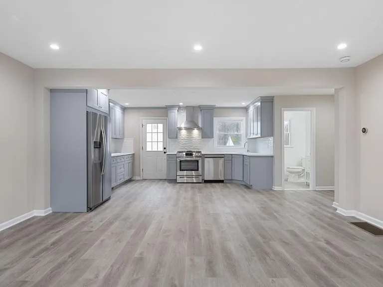 10 Grace St — Photo 4