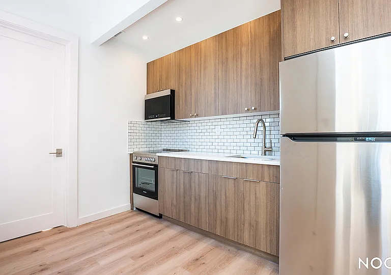 68 Gold St #5C — Photo 6