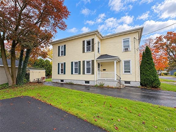 3rd image of 23 Burt Ave