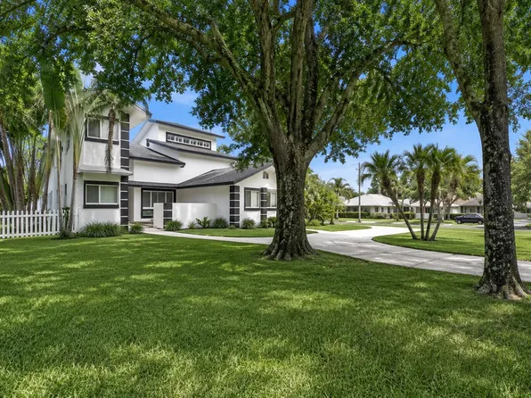 10400 W Tara Boulevard, Boynton Beach, FL 33437