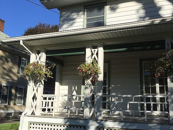 2nd image of 95 Pioneer St