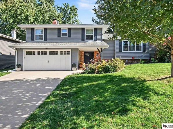 1329 Holling Dr, Omaha, NE 68144