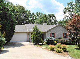 155 Exeter Dr, Crossville, TN 38558