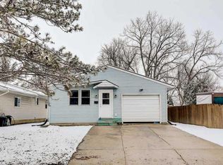 611 Christianson Ave, Madison, WI 53714
