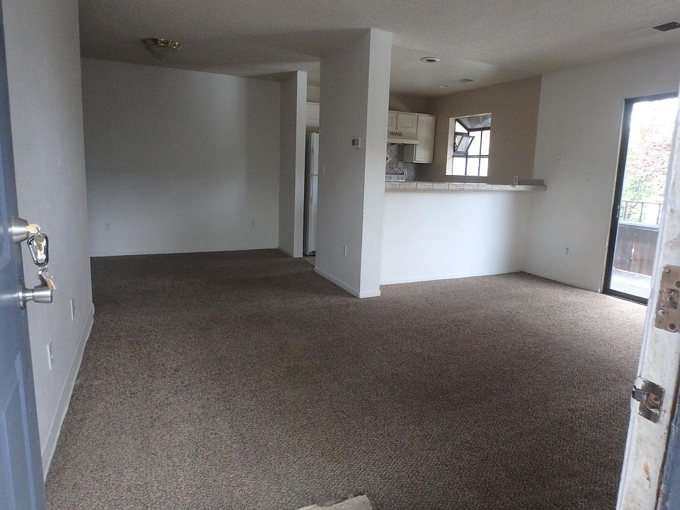 2nd image of 2241 Kietzke Ln #D