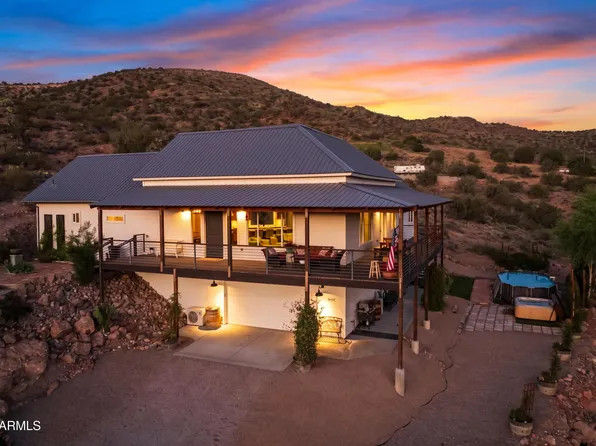 1605 N Page Springs Road, Cornville, AZ 86325