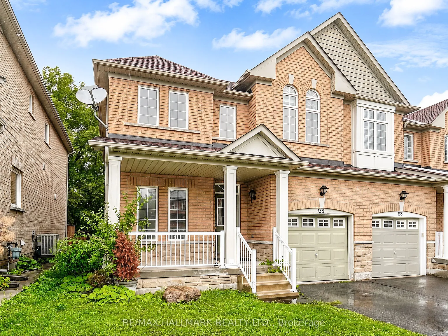 3 bed, $3,280 — Photo 2