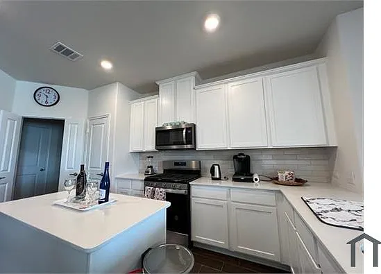 2812 Jasper Trl — Photo 7