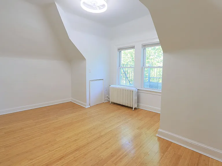 133 Dudley Ave #3 — Photo 9