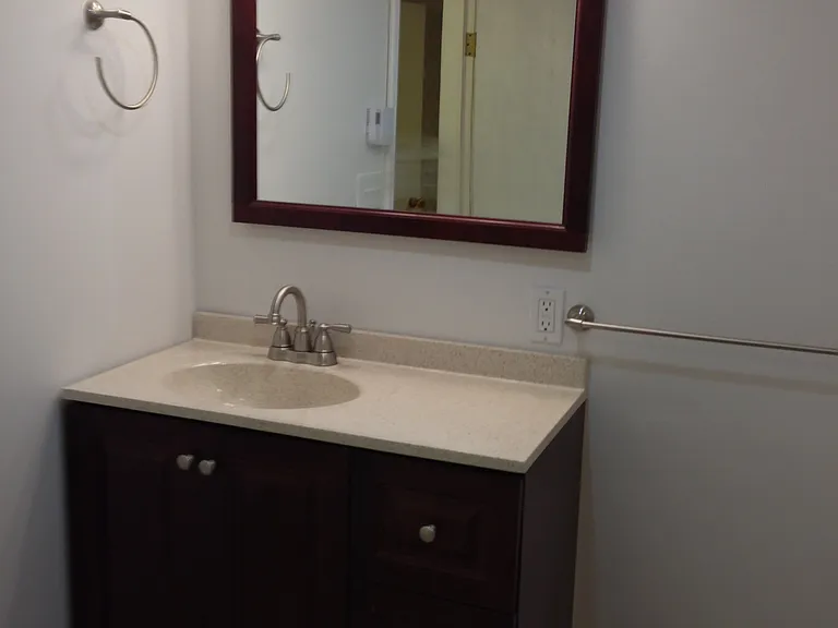 118 W 30th Ave — Photo 11