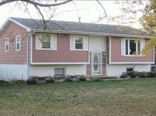 1612 Taylor St, Redfield, IA 50233