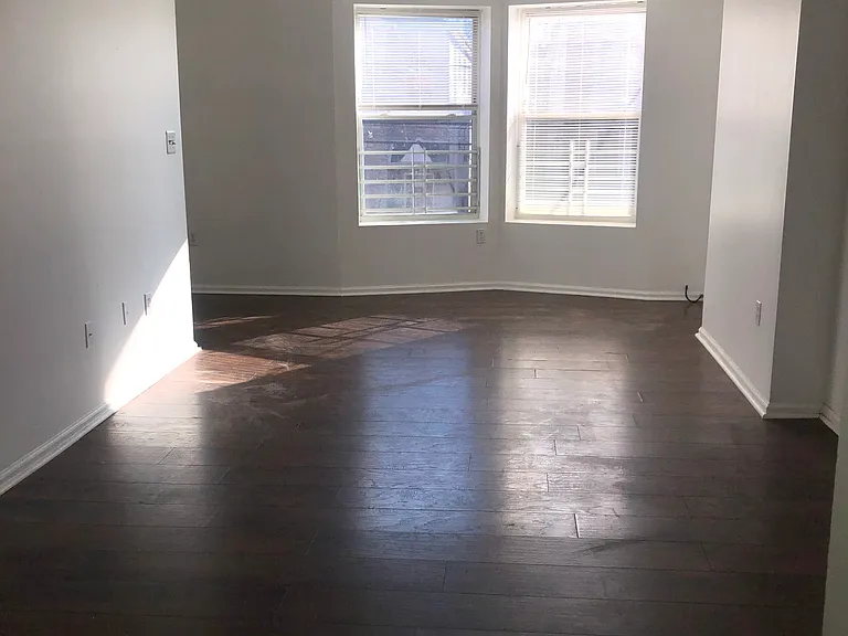 44 1/2 3rd St #2 — Photo 6