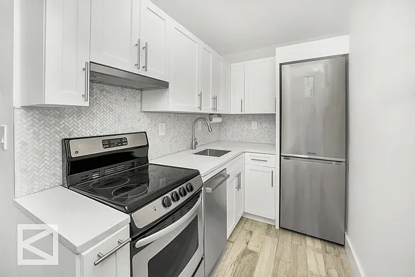 Sold by Douglas Elliman | media 5