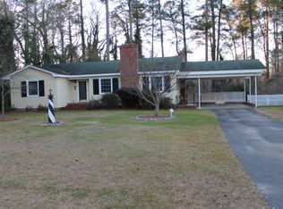 237 S Hillcrest Dr, Goldsboro, NC 27534