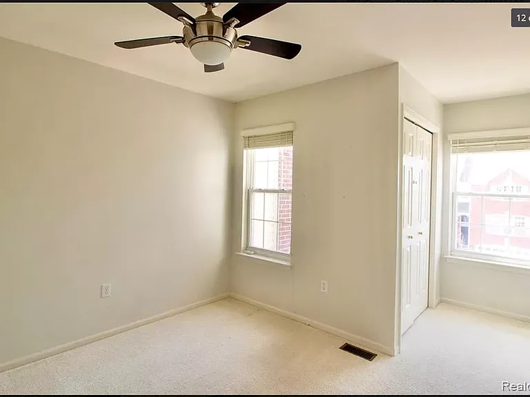 673 Cherry Orchard Rd #135 — Photo 13