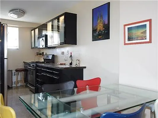 Sold by Exclusive Properties Sotheby's International Realty | media 9