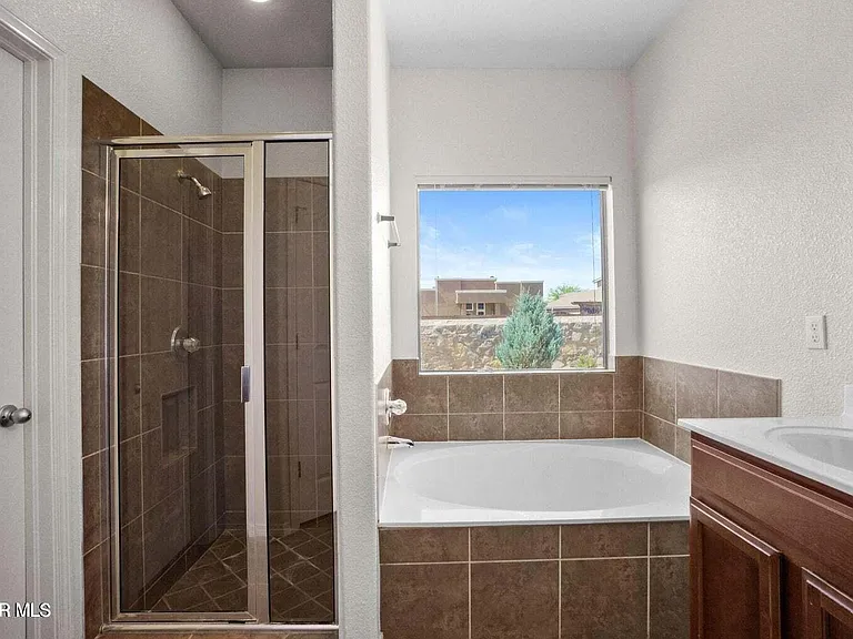 14271 Rattler Point Dr — Photo 18