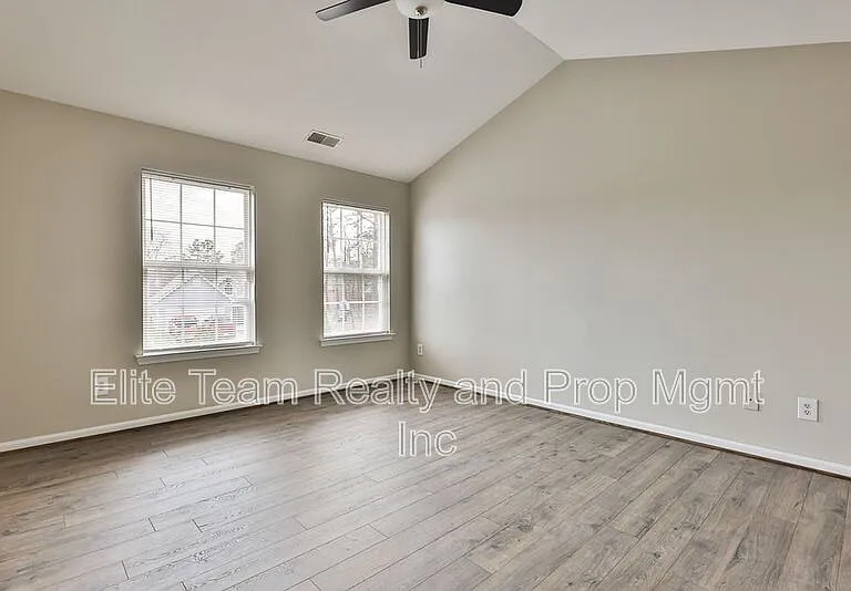 7109 Angela Marie Ct — Photo 18