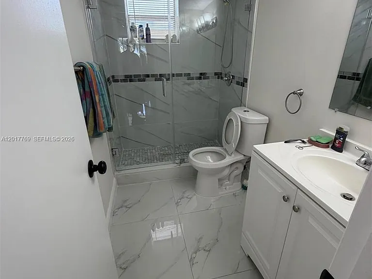2903 N Miami Beach Blvd #303 — Photo 4
