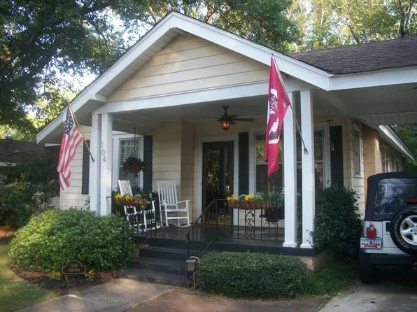 104 Cureton St, Greenville, SC 29605