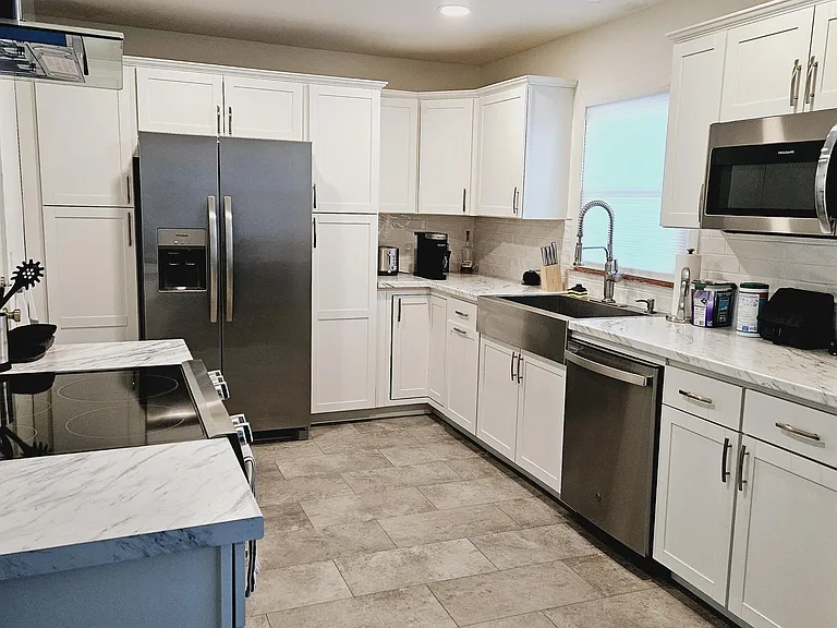 2234 W Elm Ave — Photo 7