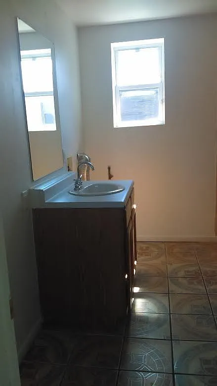 3801 Catalpa Street — Photo 2