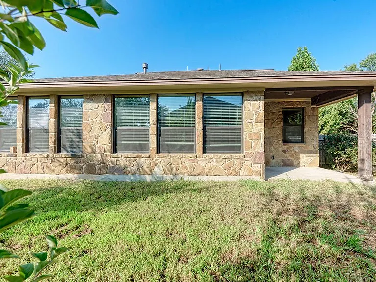 6805 Barstow Ct — Photo 38