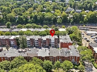 17 Strathmore Rd APT 2, Brookline, MA 02445
