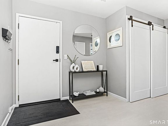 2nd image of 697 Cove Road APT 1B