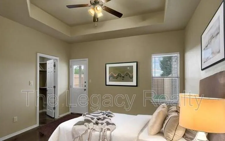 337 Emma Dr — Photo 9