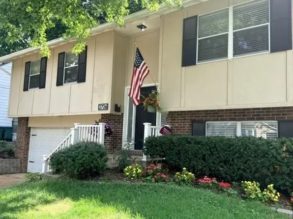 2726 Bremerton Rd, Saint Louis, MO 63144