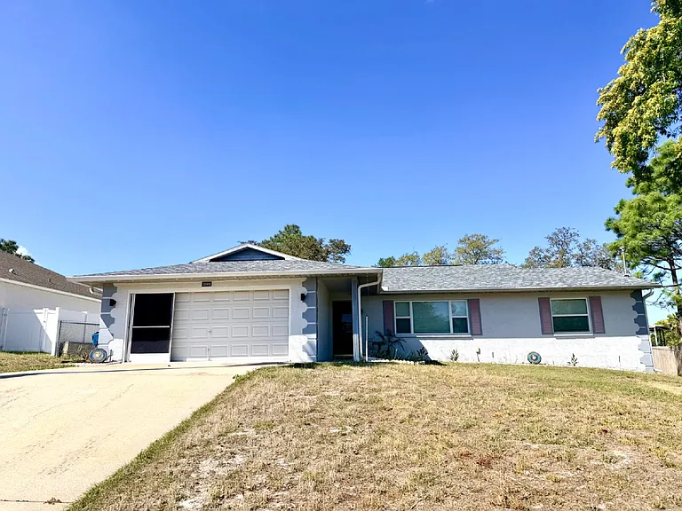 3049 Pintado Ave — Photo 2