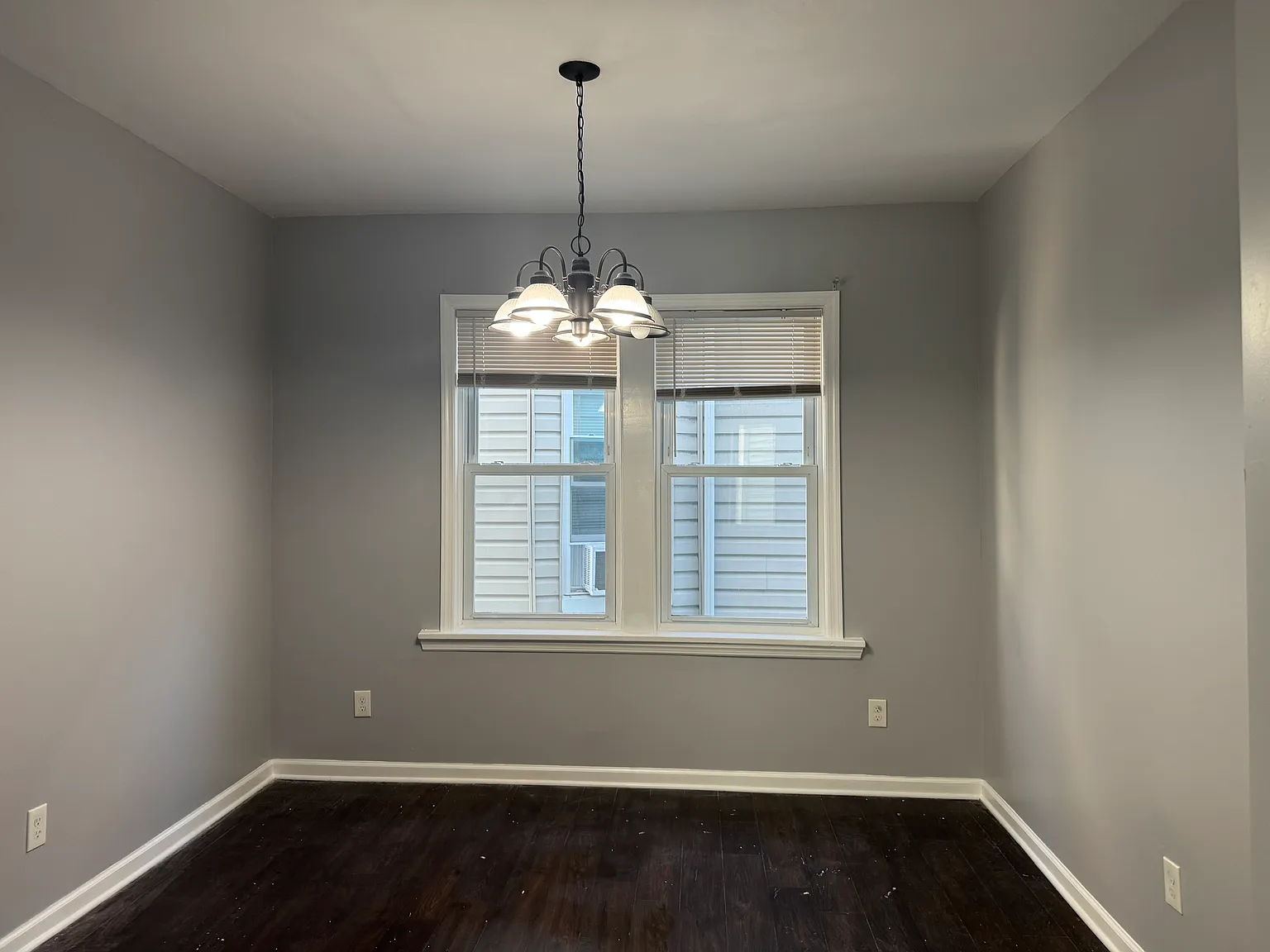 3 bed, 4551 sqft, $2,800 — Photo 3
