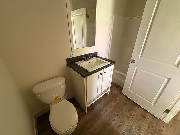 2nd image of 90 Birchwood Pl