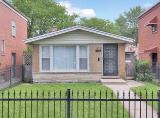 9913 S Van Vlissingen Rd, Chicago, IL 60617