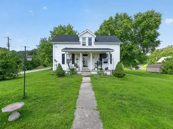 326 Roberts Rd, Stanton, KY 40380