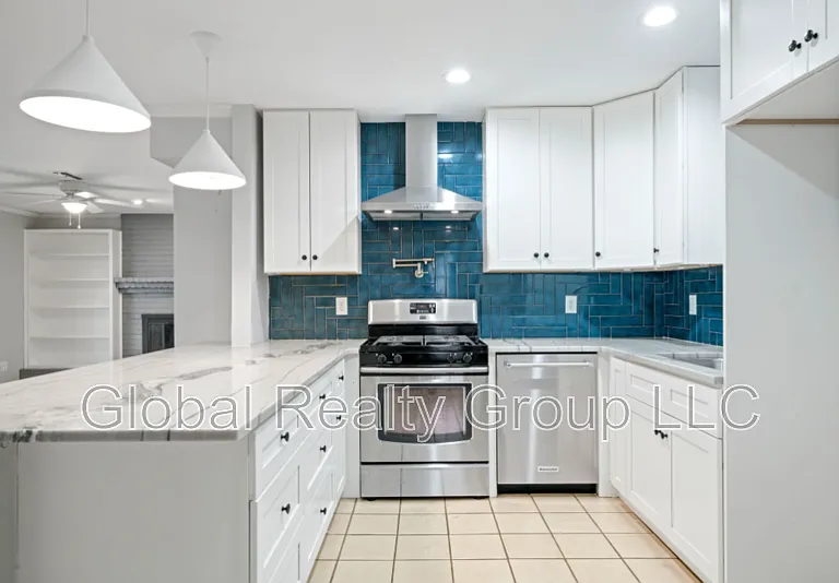 940 Hayselton Ave — Photo 15