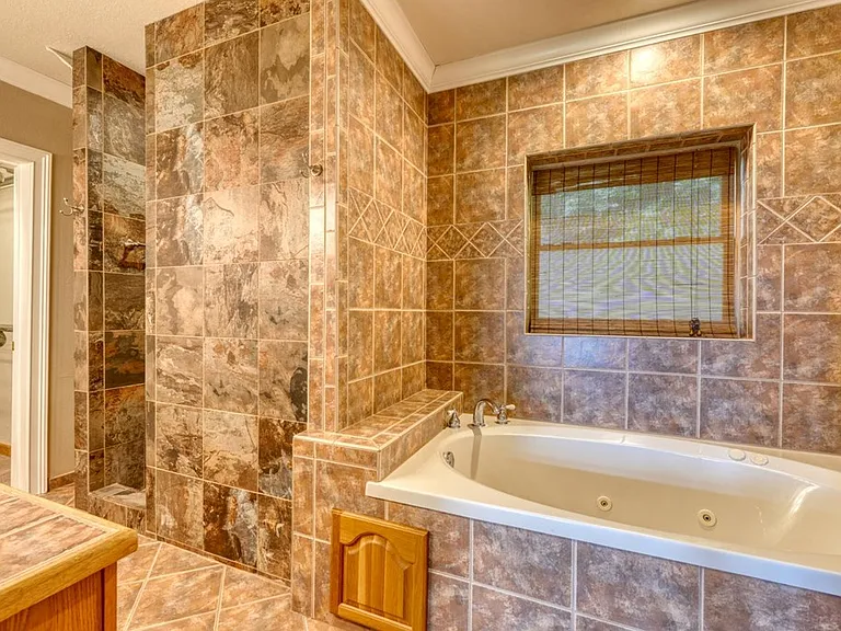 358 Kellie Drive II #II — Photo 30
