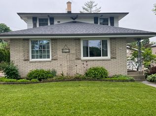 4029 S Herman St, Milwaukee, WI 53207