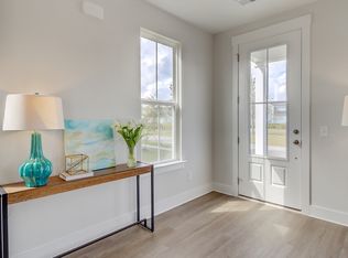 263 Summers Dr, Summerville, SC 29485