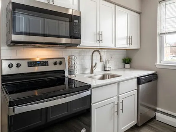 Liberty Square Apartments