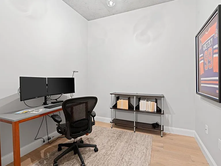 720 N 4th St #213 — Photo 14