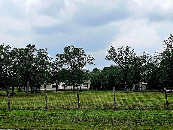 2nd image of 552 S Old Potato Rd