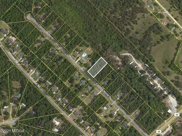 134 Country World Dr, Macon, GA 31211