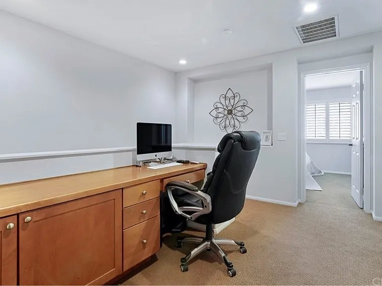 37 Quartz Ln — Photo 17